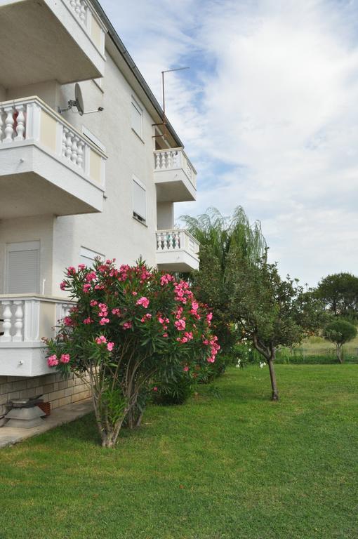 Apartments Smilja Ljubač 外观 照片